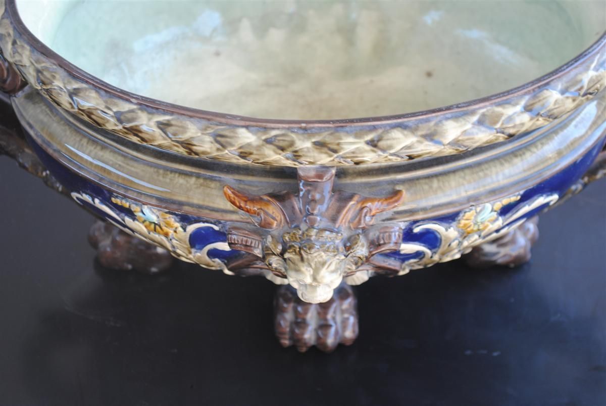 Centerpiece In Barbotine With Lion Head, 1900 Period photo vinterior
