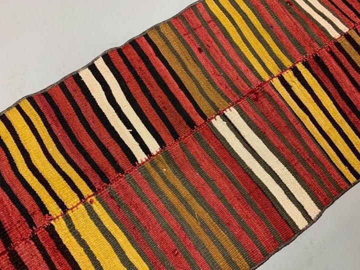 Old Turkish Narrow Kilim Runner 267x53 Cm, Shabby Chic, Vintage Kelim Red Gold photo vintage