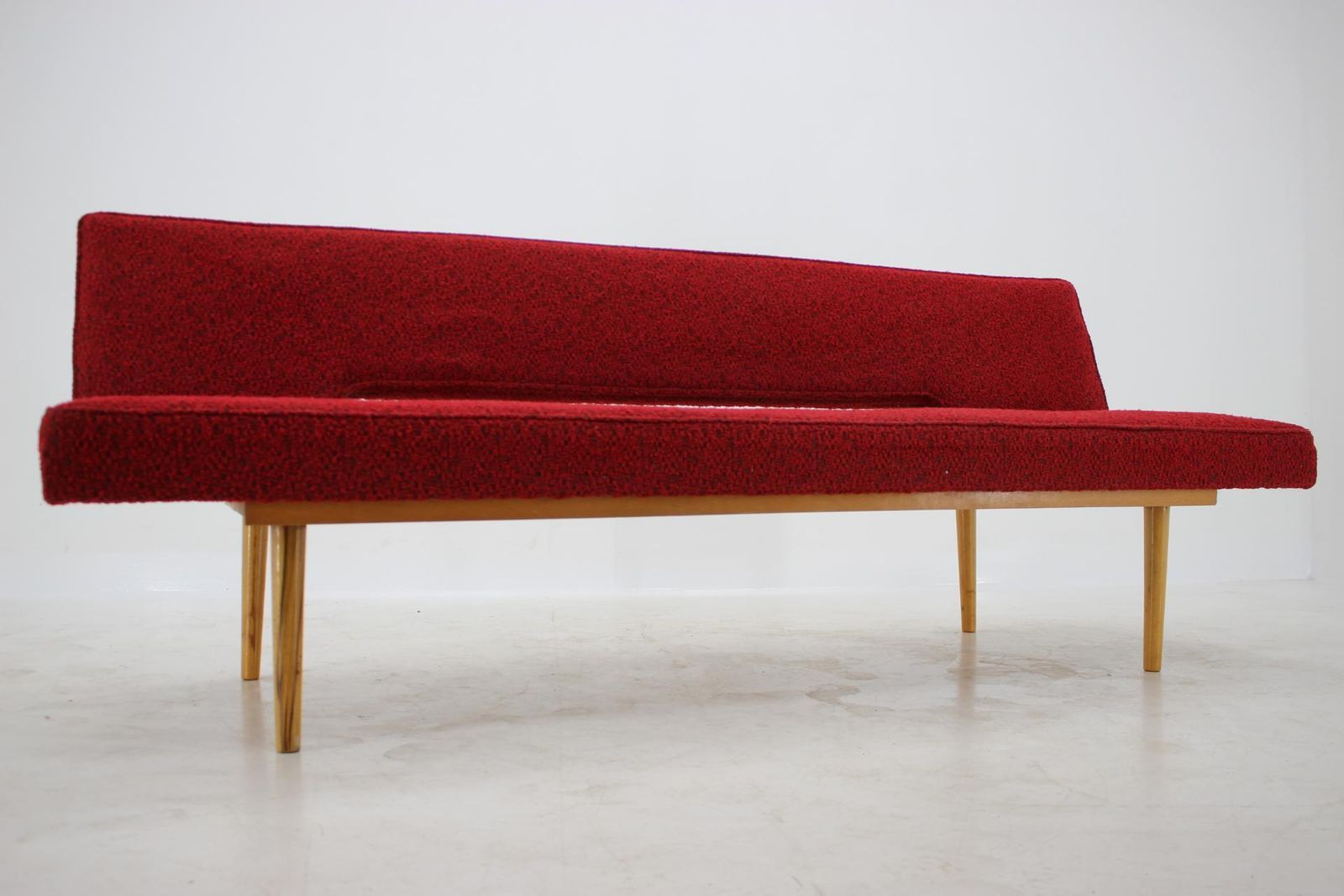 Midcentury Daybed Or Sofa Miroslav Navratil, Interier Praha, 1960s photo vintage