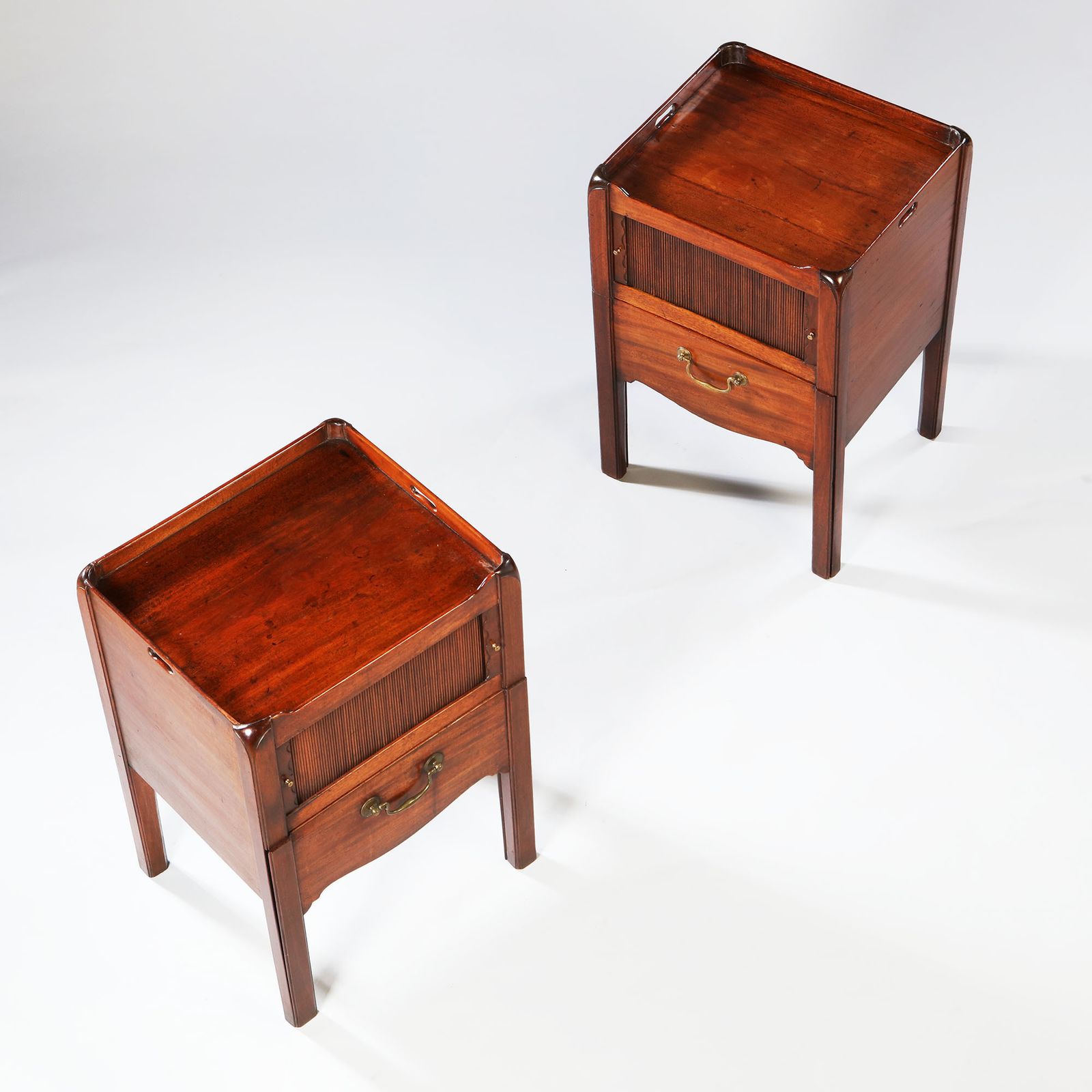 Pair Of George III Period Tray Top Mahogany Bedside Cabinets photo Furniture