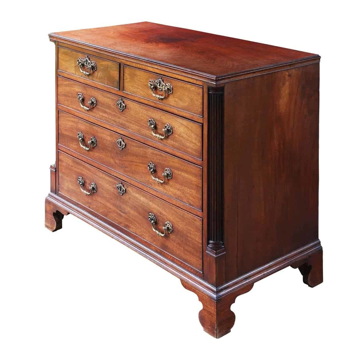 Fine George II Mahogany Chest Of Drawers photo furniture