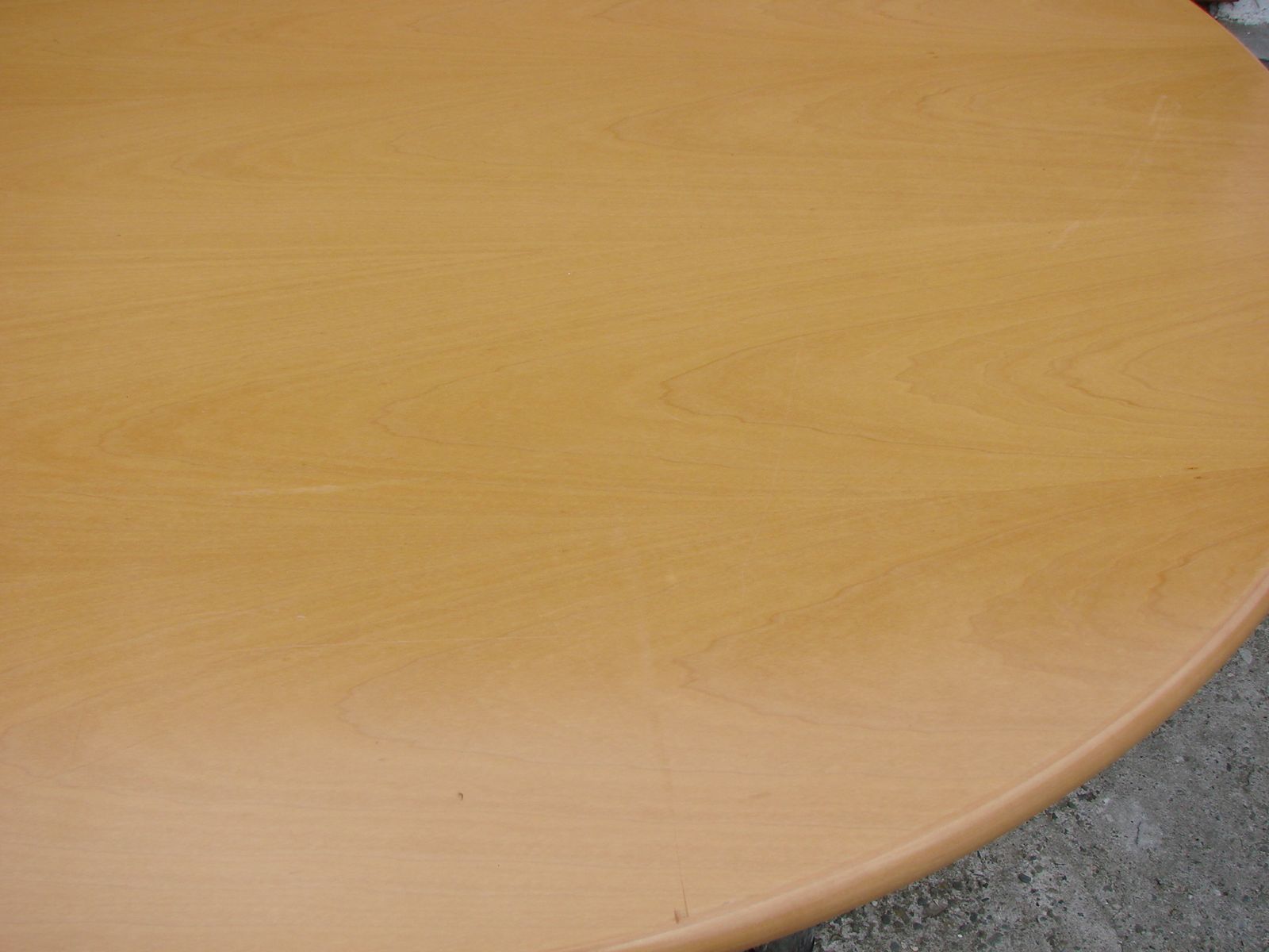 photo furniture Round Table, 1980s