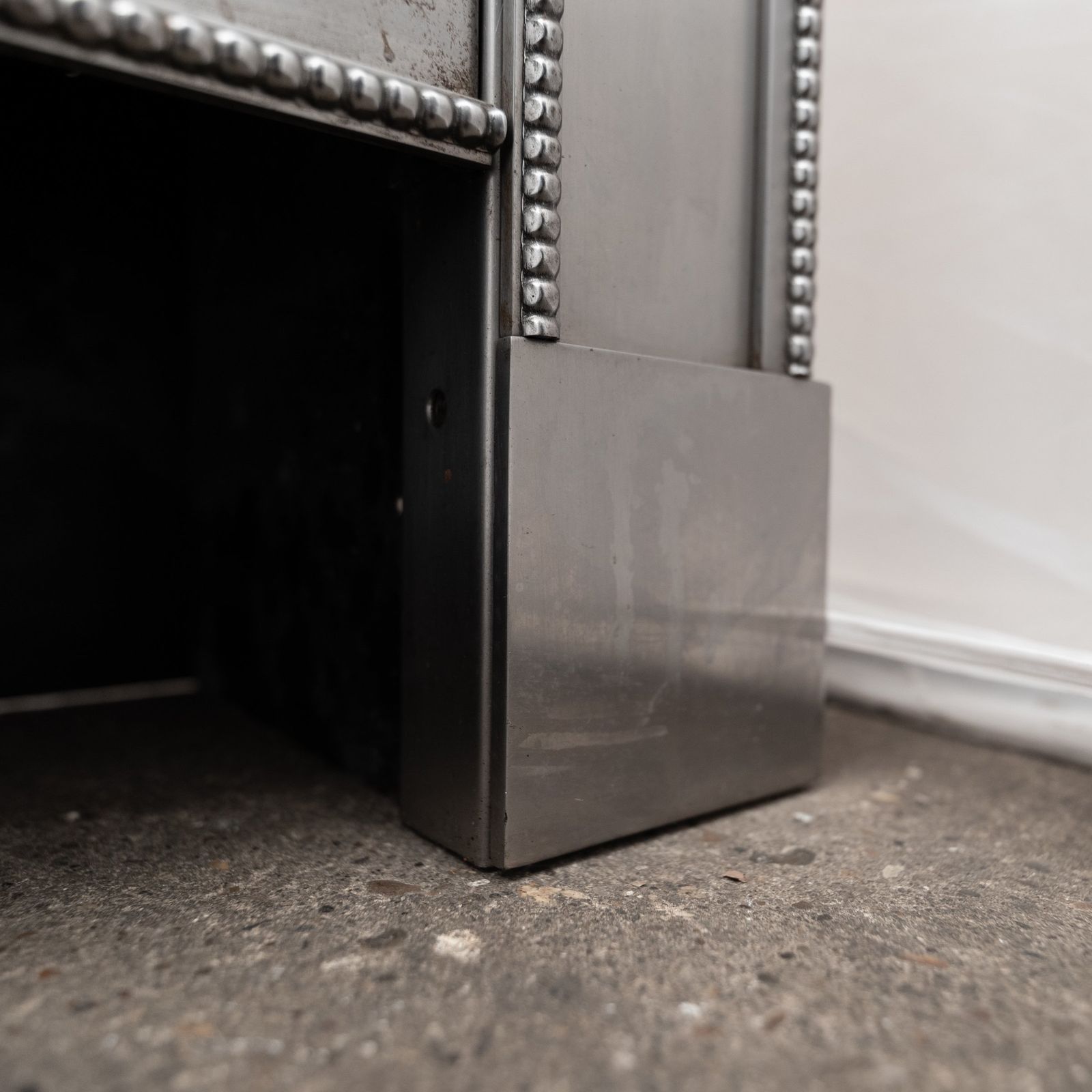 Reclaimed Georgian Style Polished Steel Register Grate In The Manner Of Robert Adam photo buy