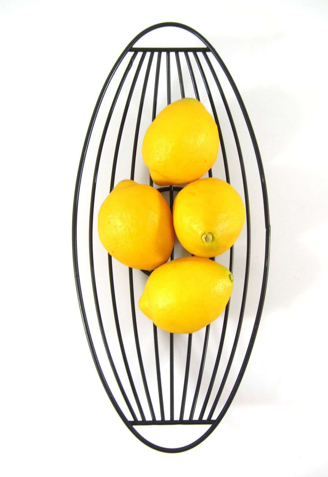 Jaren Vijftig Fruitmand Van Draadstaal photo vinterior