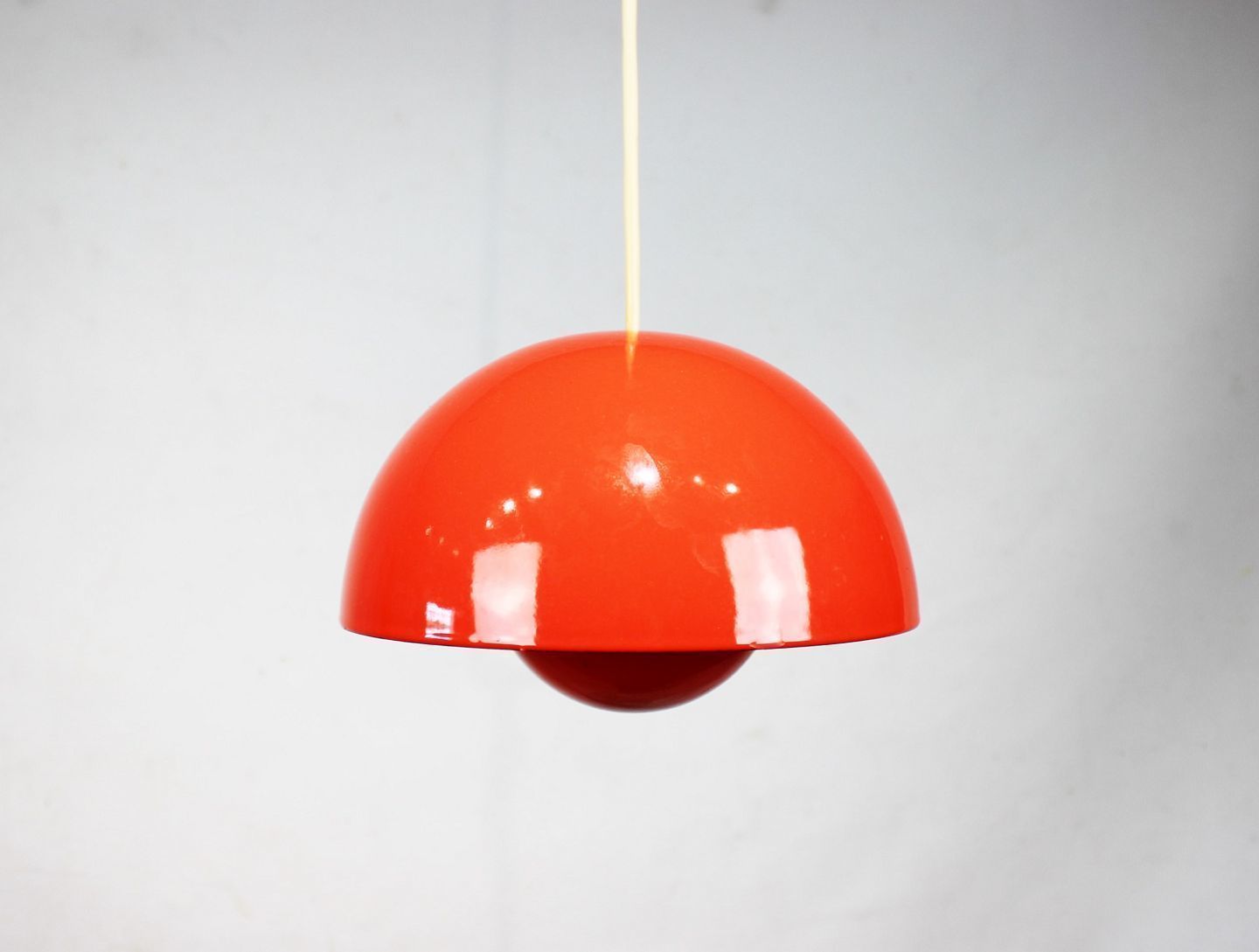 Red Flowerpot, Model Vp1, Pendant Lamp Designed By Verner Panton In 1968 And Manufactured In The 1970s.