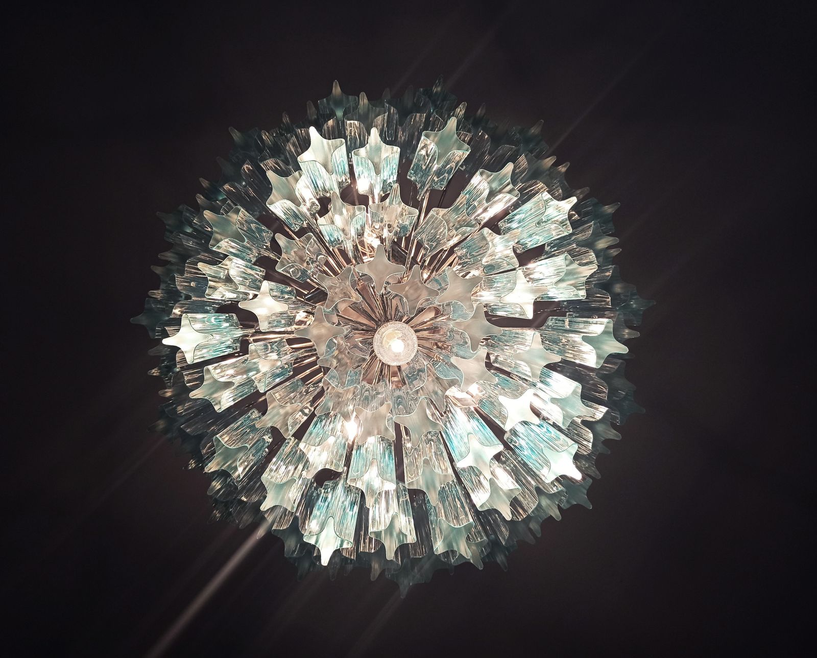 photo furniture Gorgeous Murano Vintage Chandelier – 107 Quadriedri Blue Shade
