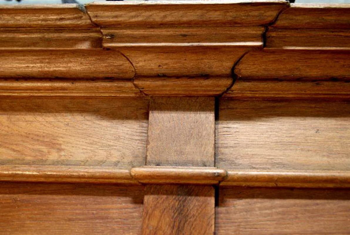 Brown Wood   Wardrobe photo 1740.0