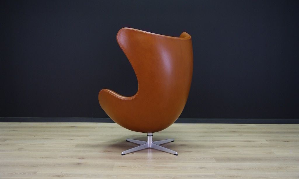 Arne Jacobsen The Egg Chair Elegance Leather Retro photo for sale