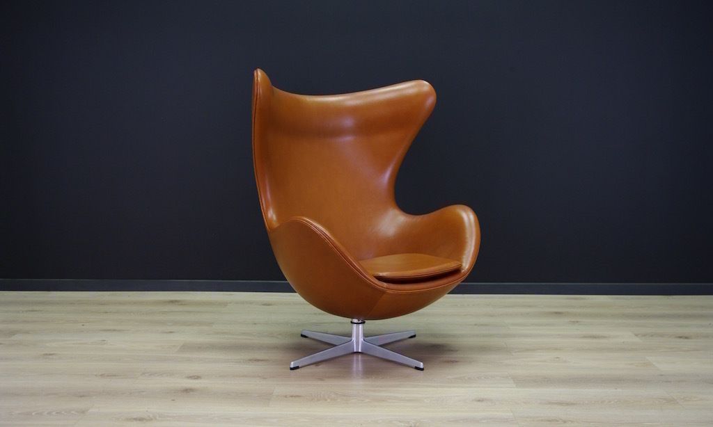 photo for sale Arne Jacobsen The Egg Chair Elegance Leather Retro