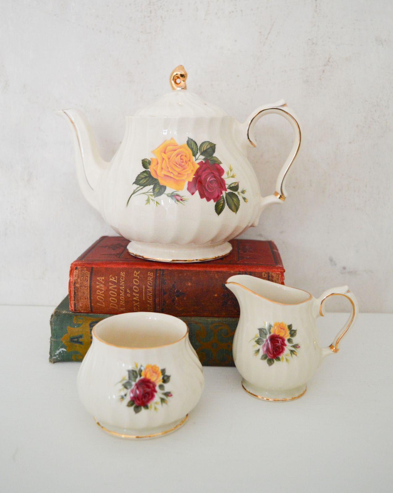 Sadler Porcelain China Tea Set , Teapot Cream And Sugar Bowl, Shabby Chic Afternoon Tea Set, Hand Painted With Gold Rim Sadler England