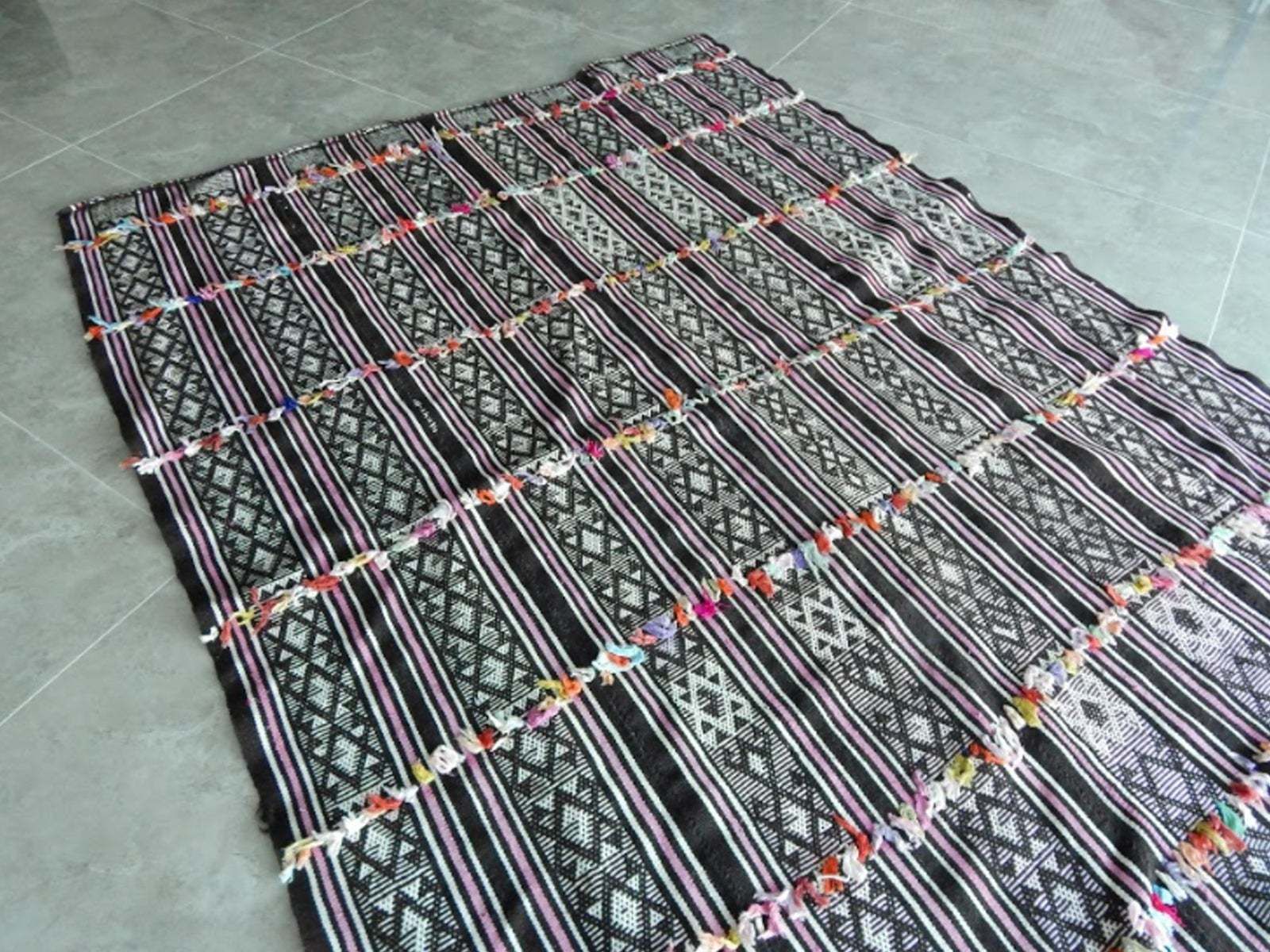 photo furniture Antique Primitive Rug Hand Woven Cotton Anatolian Kilim Rug   5′8″ × 7′8″