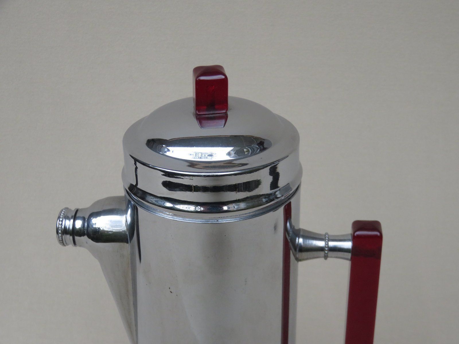 Art Deco Chrome Plated, Red Catalin & Stainless Chrome Shaker photo Home Decor