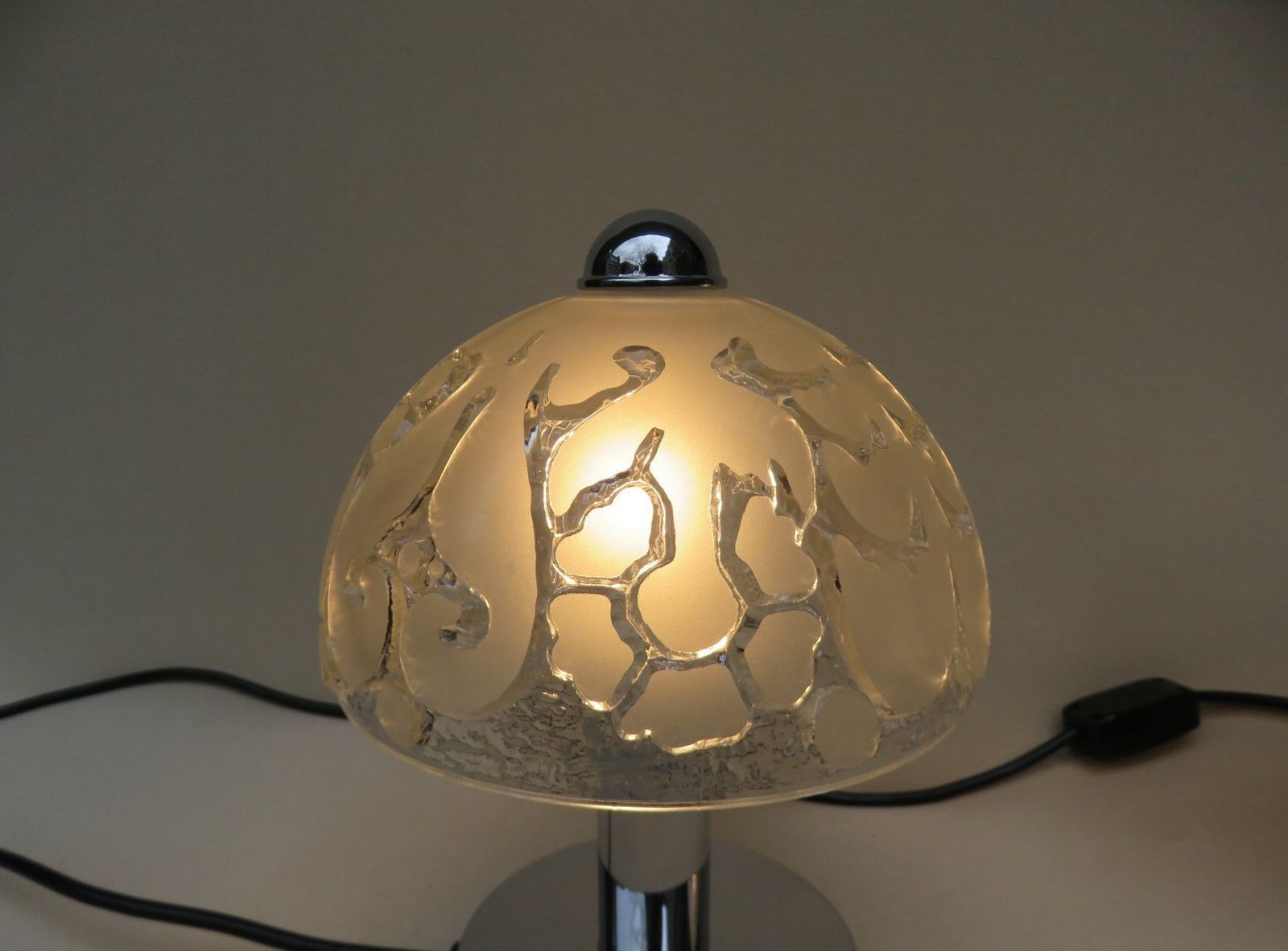Small Pressed Glass And Chrome Mushroom Table Lamps From Peill & Putzler, 1970s, Set Of 2 photo vinterior