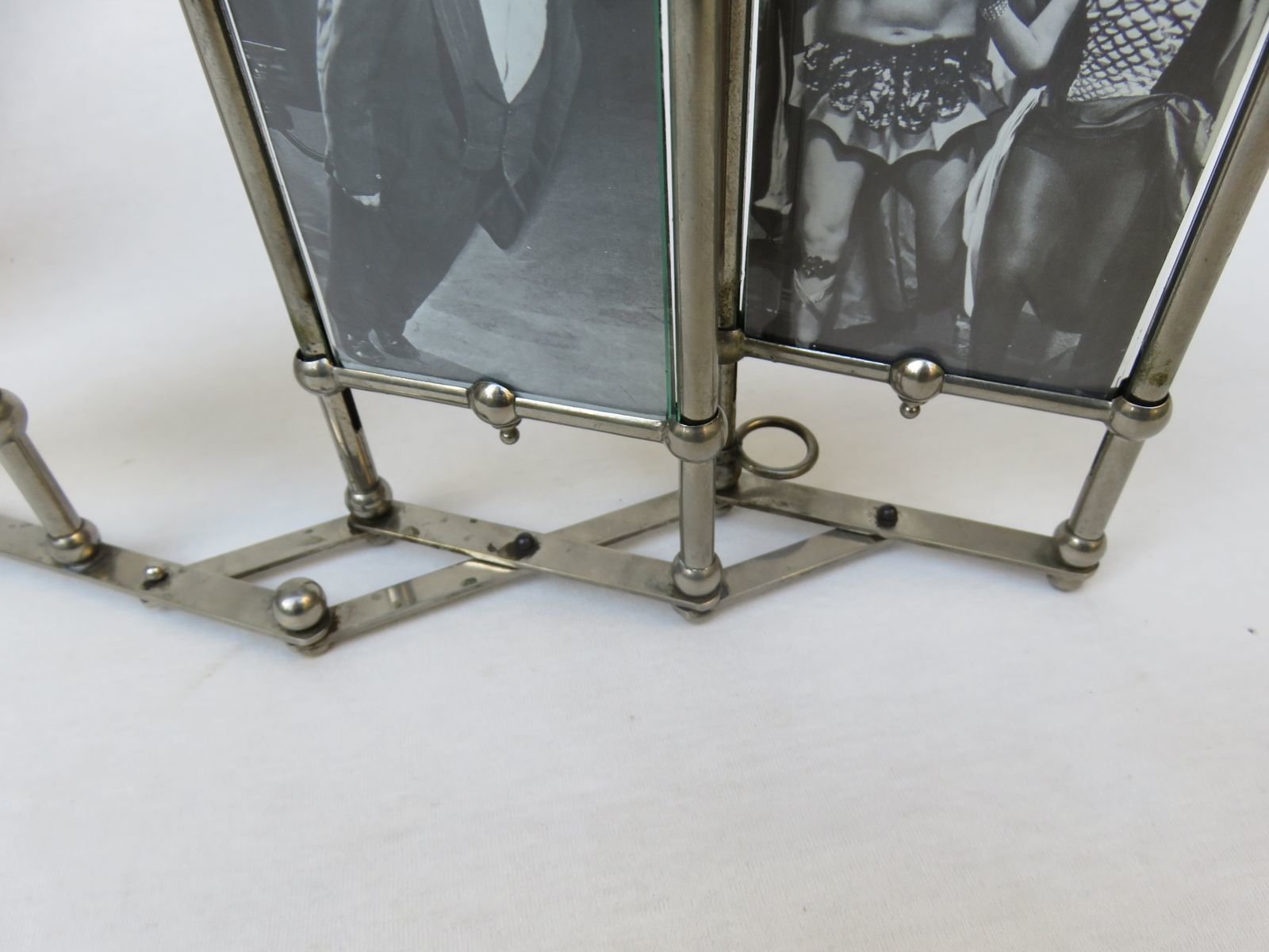 Home Decor Art Nouveau Nickel Plated Picture Frame For 5 Photos photo