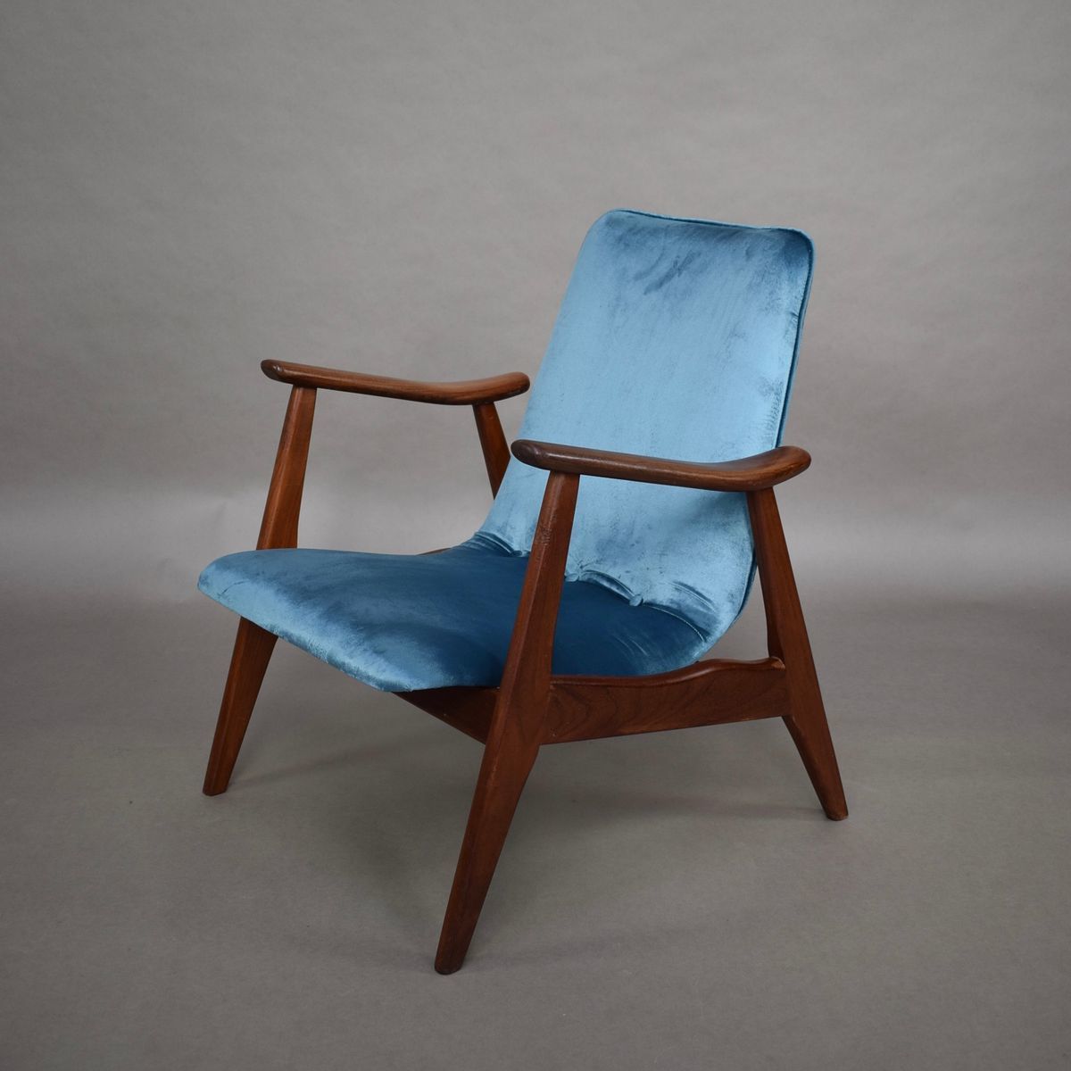 Lounge Chair By Louis Van Teeffelen For Walraven En Bevers, 1960s photo 936.0