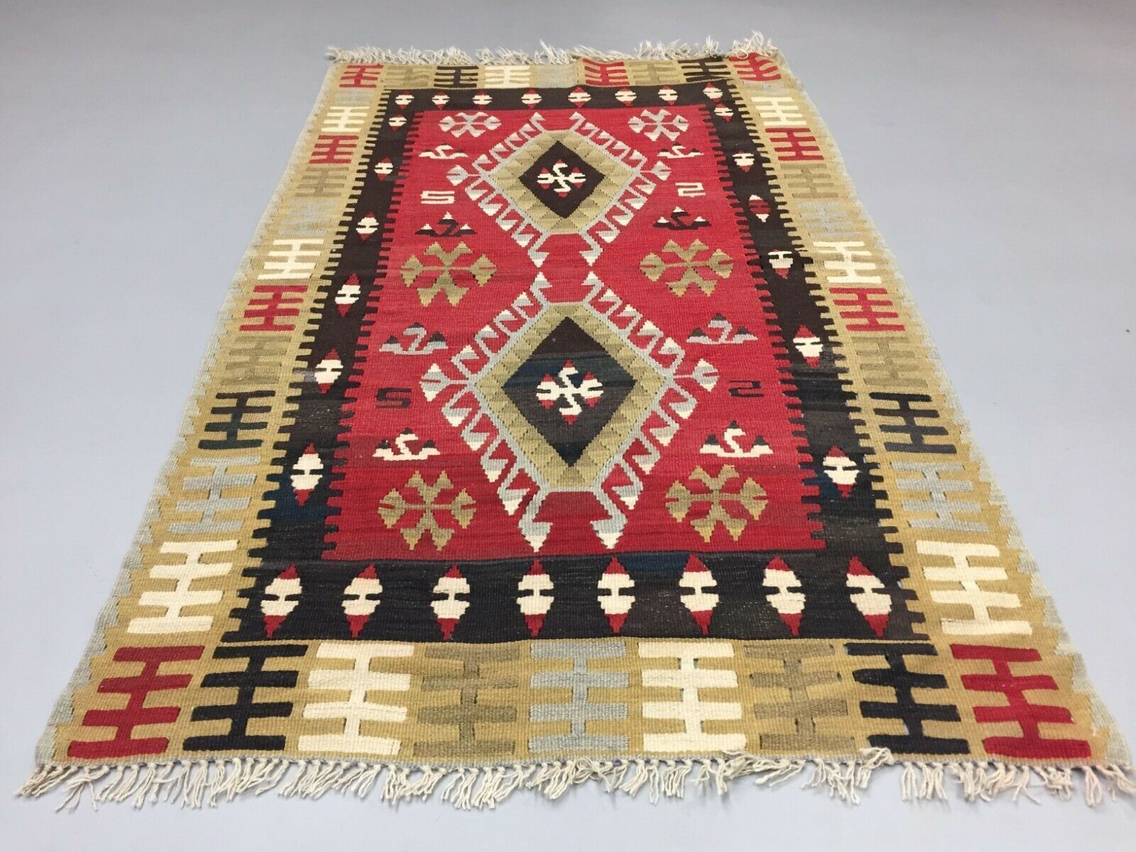 Vintage Turkish Kilim 151x94 Cm Tribal Kelim Rug, Black, Red, Beige, Medium photo furniture