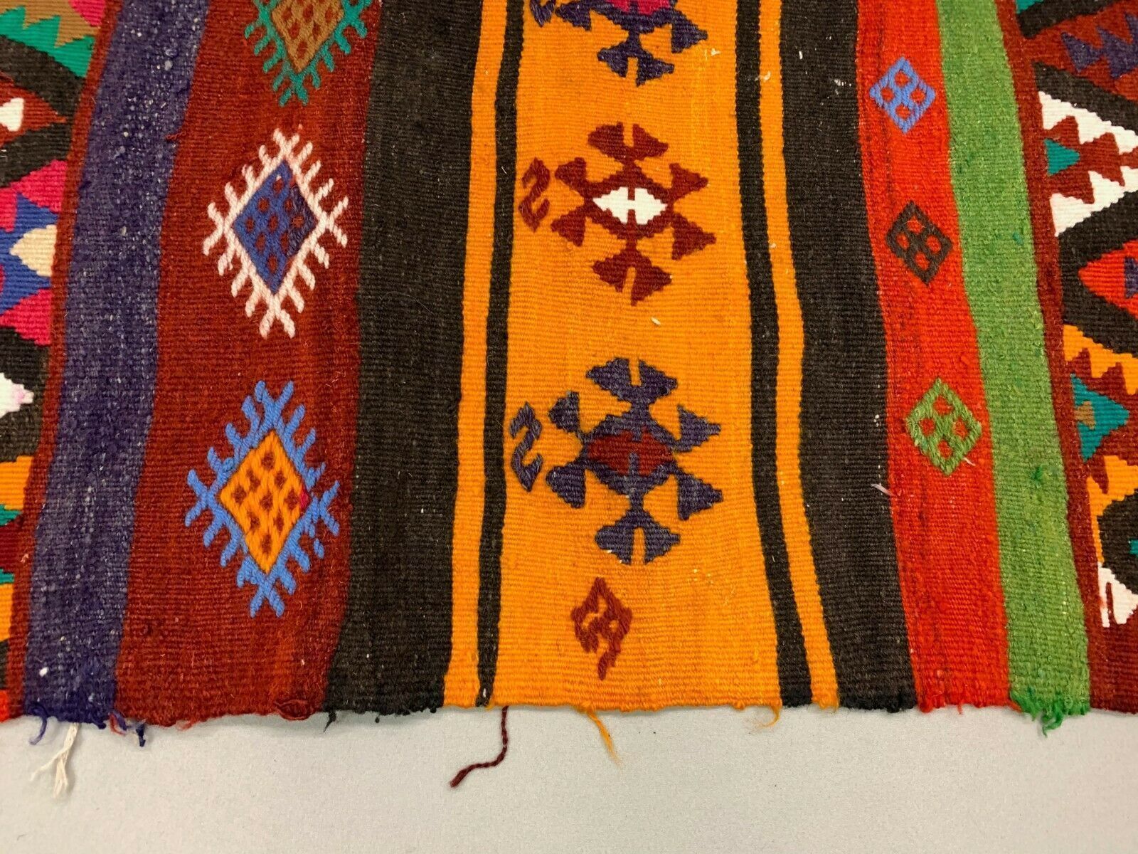 photo vintage Vintage Turkish Kilim 337x182 Cm Wool Kelim Rug Large Red Orange Green Runner