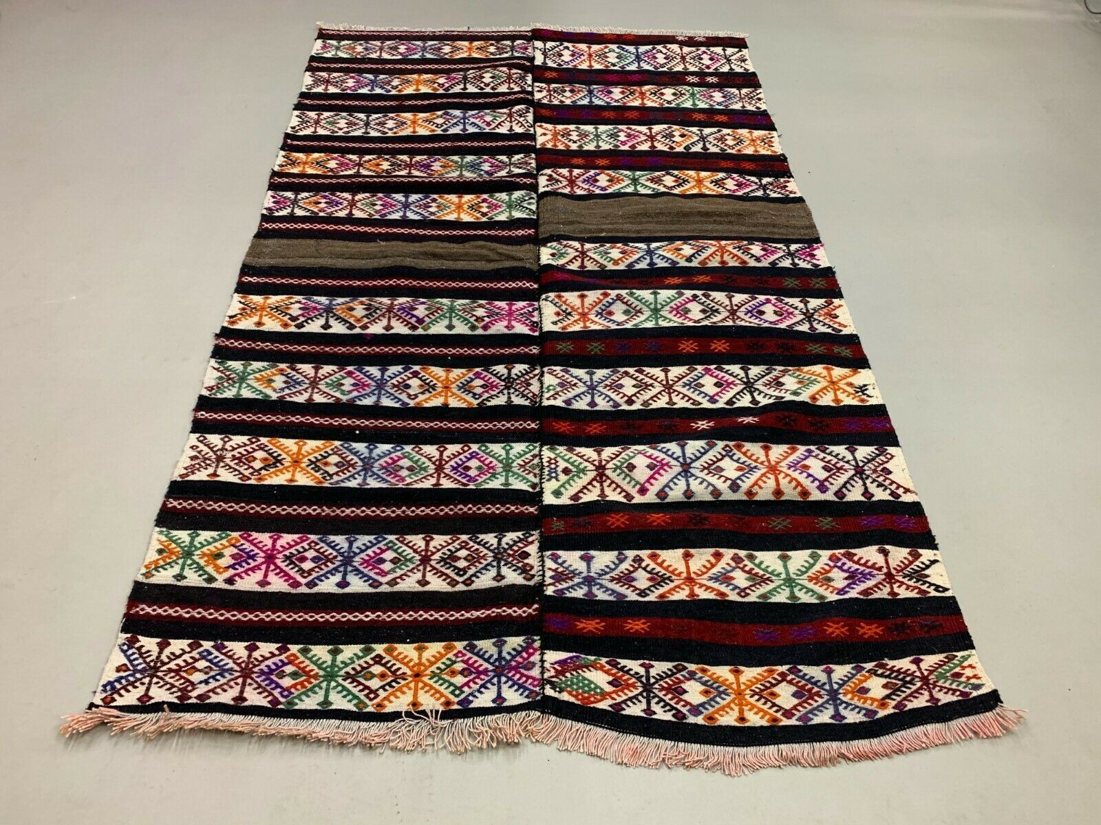 395.0 Vintage Turkish Kilim 210x128 Cm Wool Kelim Rug Beige, Brown, Black, Large photo