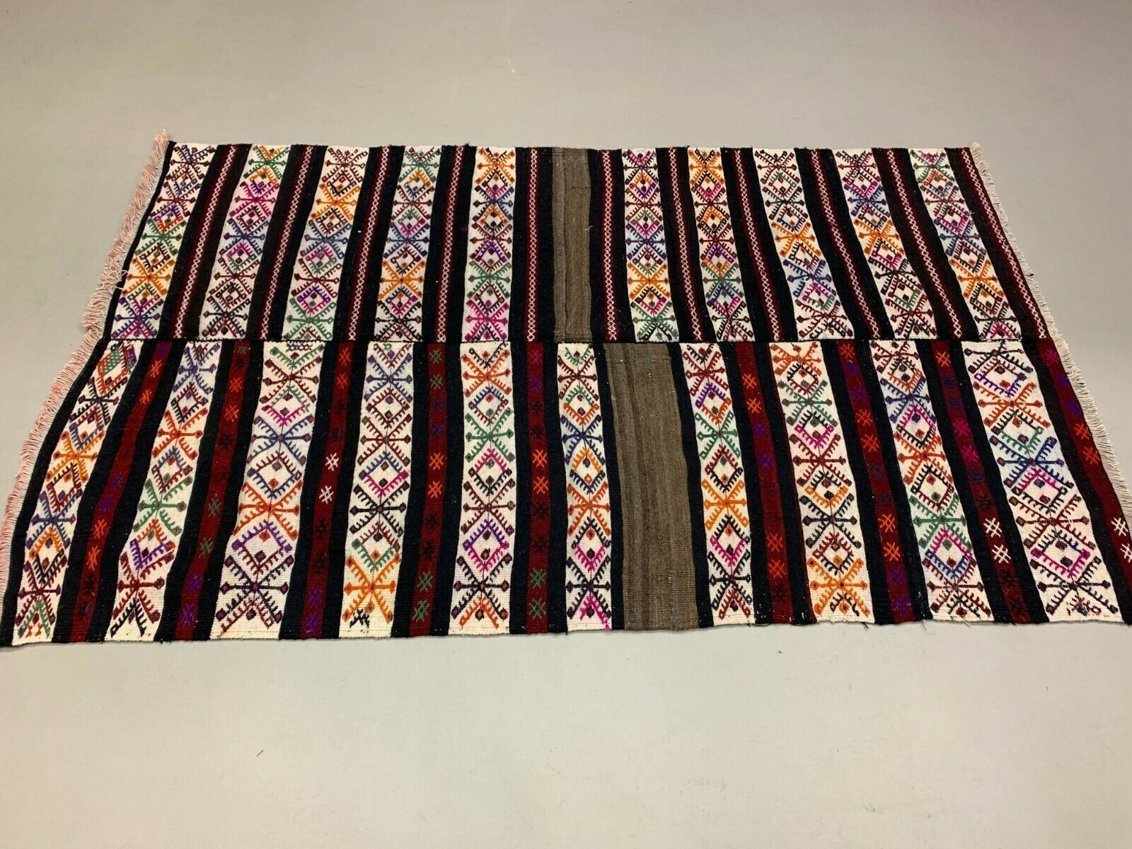 photo vinterior Vintage Turkish Kilim 210x128 Cm Wool Kelim Rug Beige, Brown, Black, Large