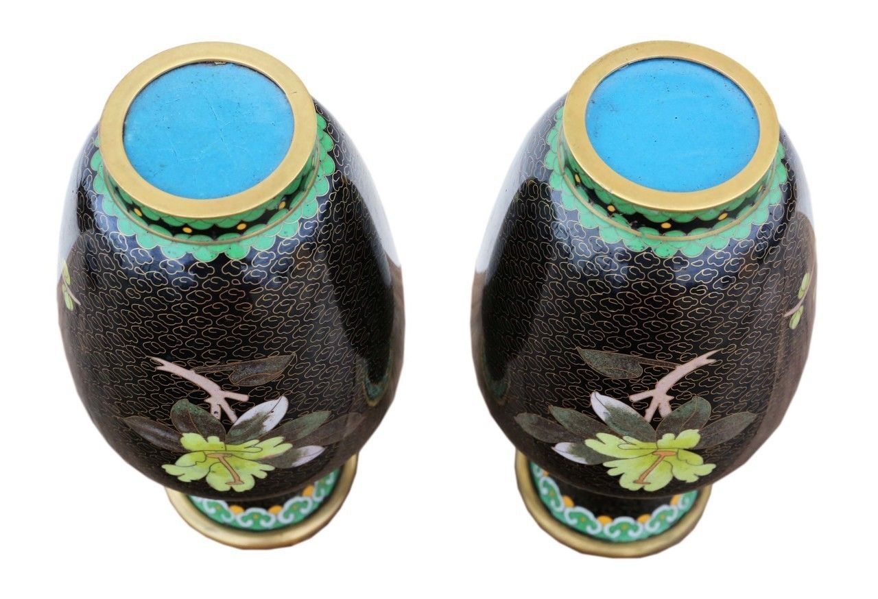 Pair Of Handed 20th Century Chinese Cloisonne Vases photo vinterior