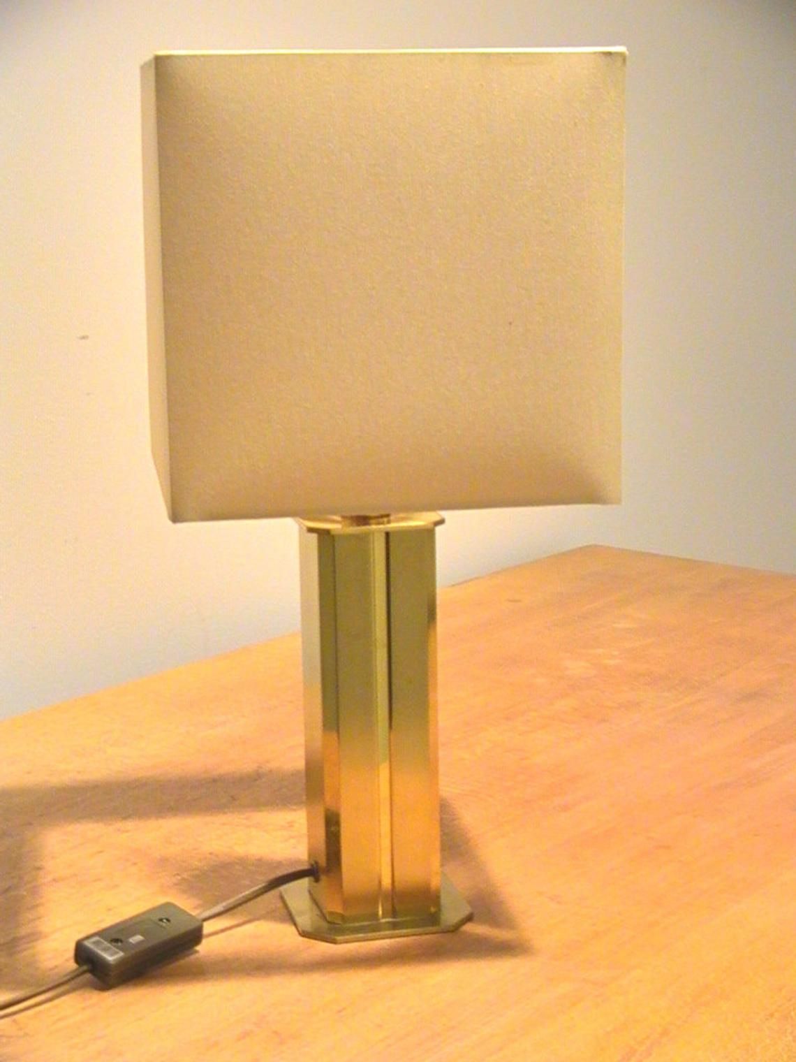 Vintage Hollywood Regency Mid Century Modern Brass Table Lamp In The Style Of Carl Springer, George Kovacs, Nessen Studio, Willy Rizzo