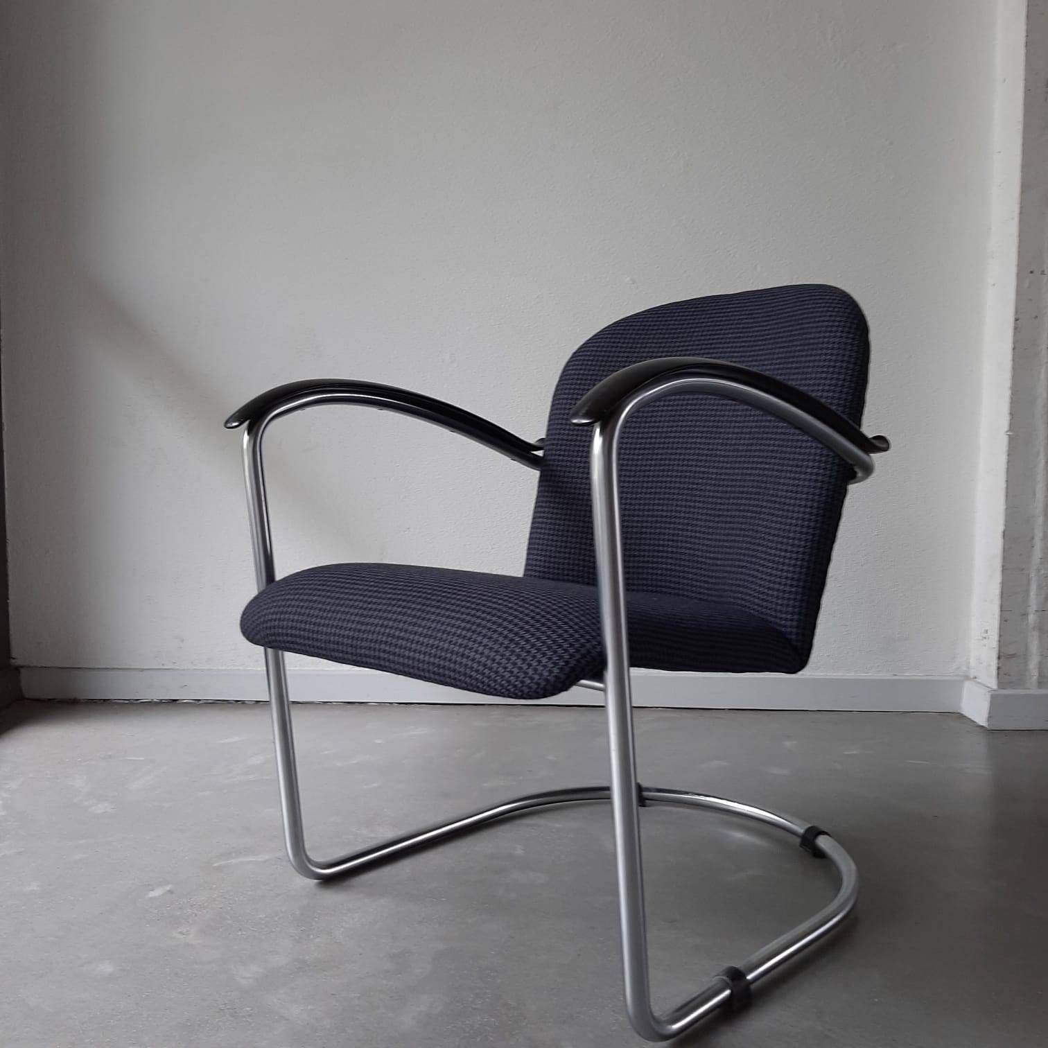 Bauhaus Armchair By W.H. Gispen For Gispen, 1930s | Re Upholstered photo vintage