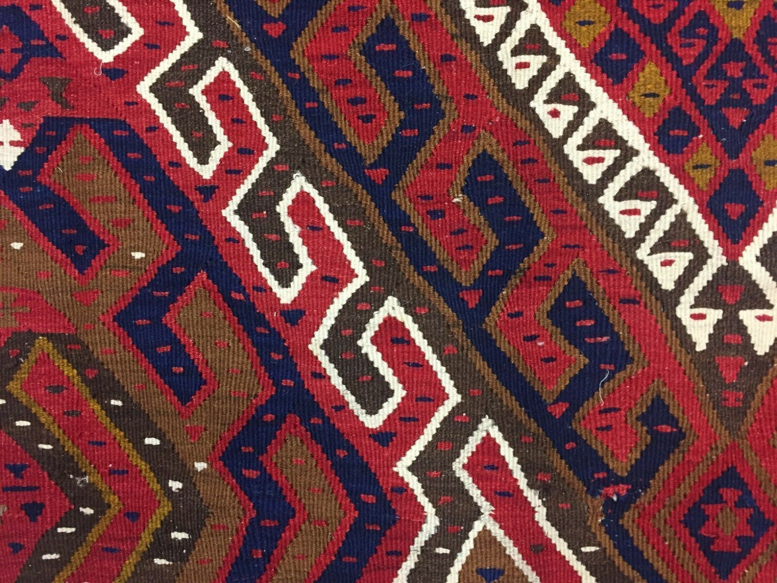 photo furniture Turkish Kilim 190x145 Cm Tribal Kelim Rug, Red, Medium