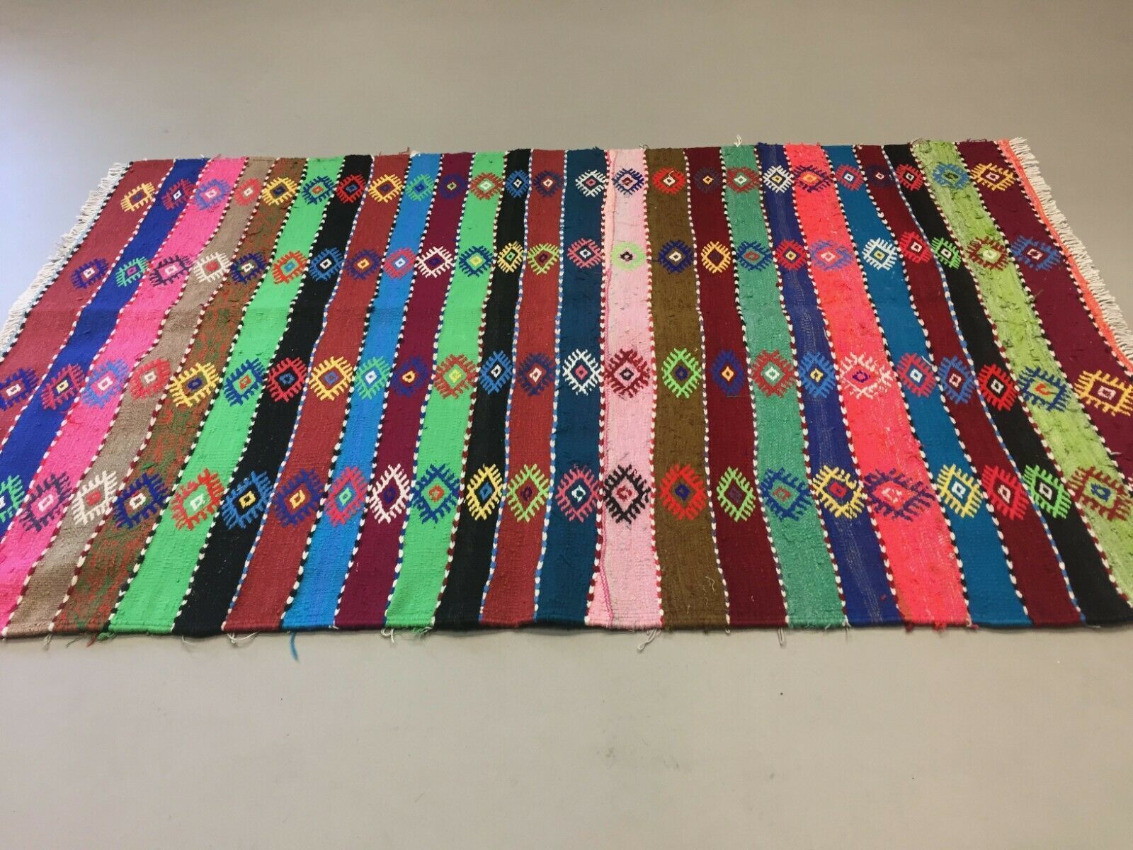 Old Turkish Kilim 158x106 Cm Kelim Rug Colourful, Blue Pink Green Orange Medium photo Textiles