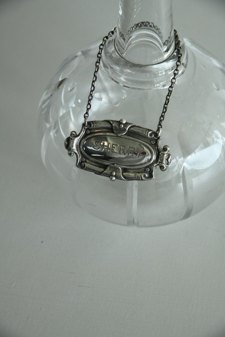 Antique Glass Decanter photo vinterior