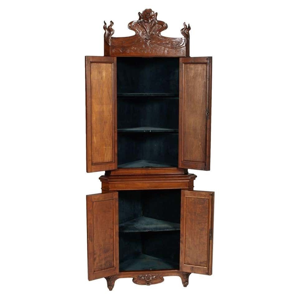 Sculptural Art Nouveau Corner Vitrine Cabinet By Vincenzo Cadorin  In Carved Walnut photo furniture