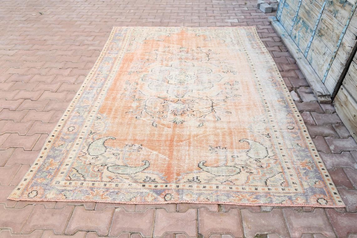 5.5x9, Vintage Rug, Turkish Rug, Distressed Rug, Handwoven, Medallion, Oriental, Floral, Wool, Area Rug, Oushak Rug, Pink, Orange, Beige