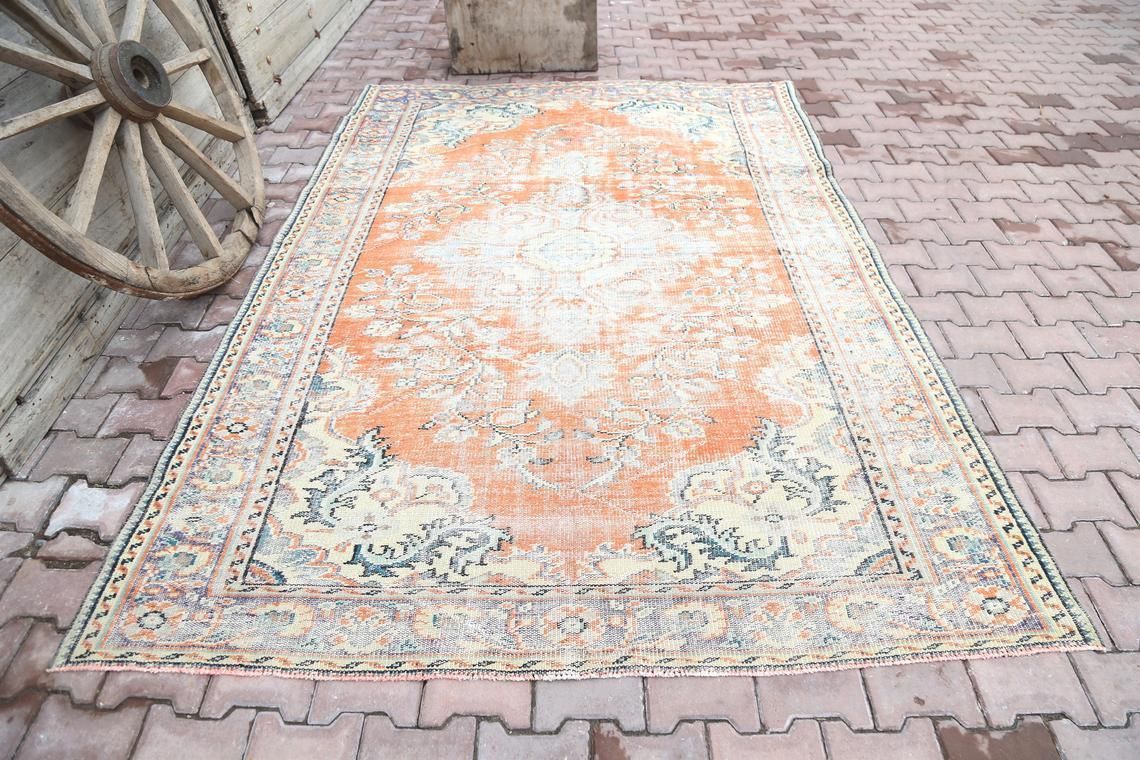 Vintage, Turkish Rug, Distressed Rug, Handwoven, Medallion, Oriental, Floral, Wool, Area Rug, Oushak Rug, Red, Orange, Beige, Rug