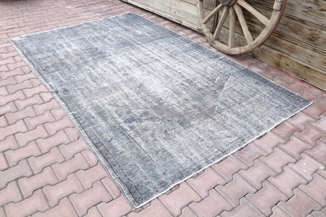 5.7x9.2, Distressed Turkish Faded Vintage Rug, Alfombra, Oushak Home Decor, Grey Traditional Area Wool Rug, Turkey, Tealish Gray Boho Chic photo furniture