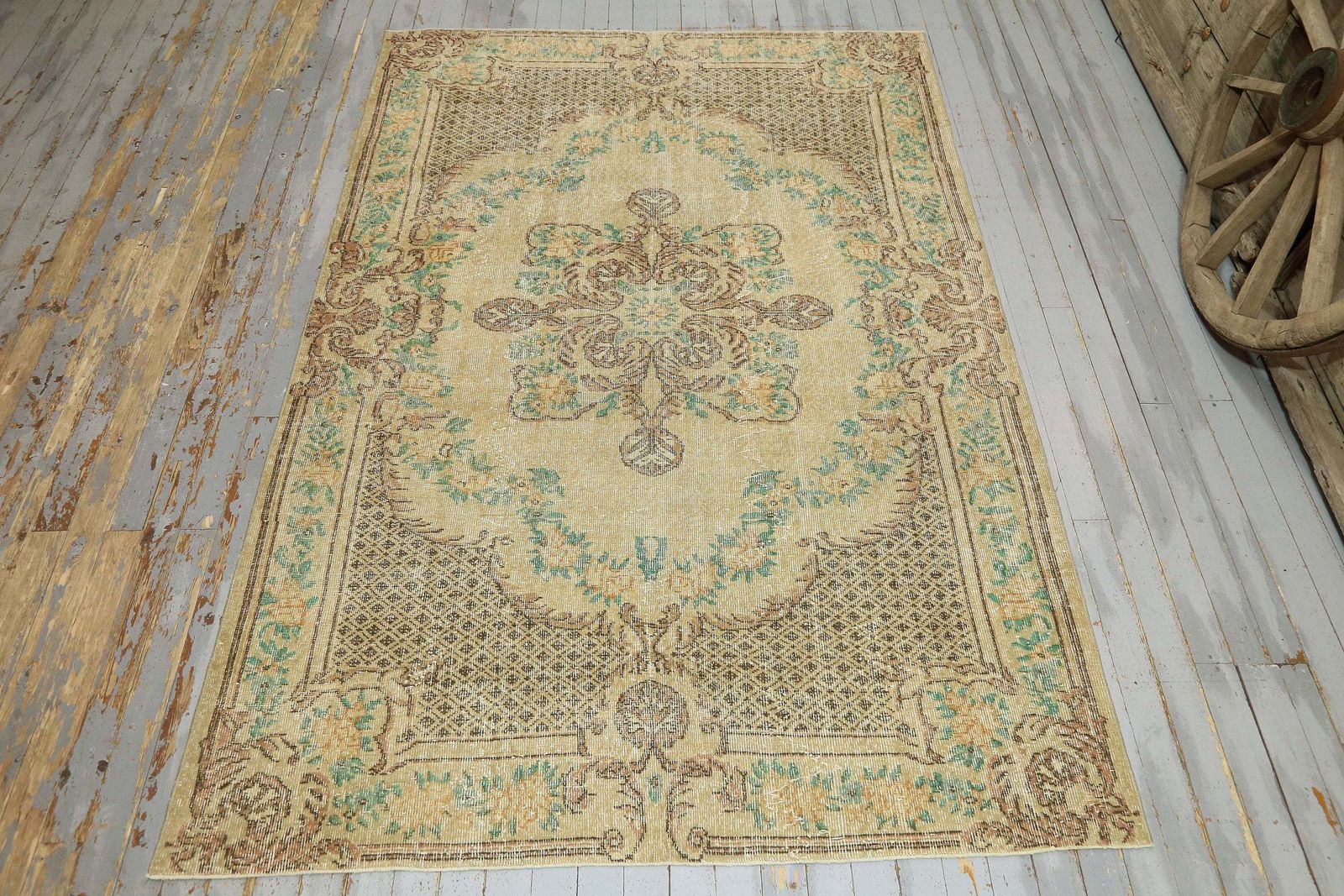 Turkish Oushak Rug, Oriental, Floral, Wool, Handmade, Room Decor, Living Room Rug, Turkey Rug, Red, Beige, Tan, Brown Natural photo furniture
