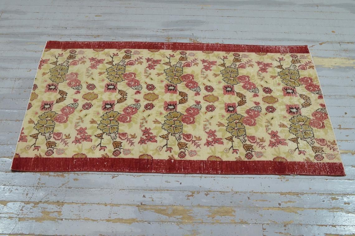3.4x5.9, Turkish Rug, Throw Rug, Vintage Rug, Turkish Rug, Oushak Bohemian Rug, Home Decor, Boho Rug, Area Rug, Kitchen Beige Red Bordered photo furniture