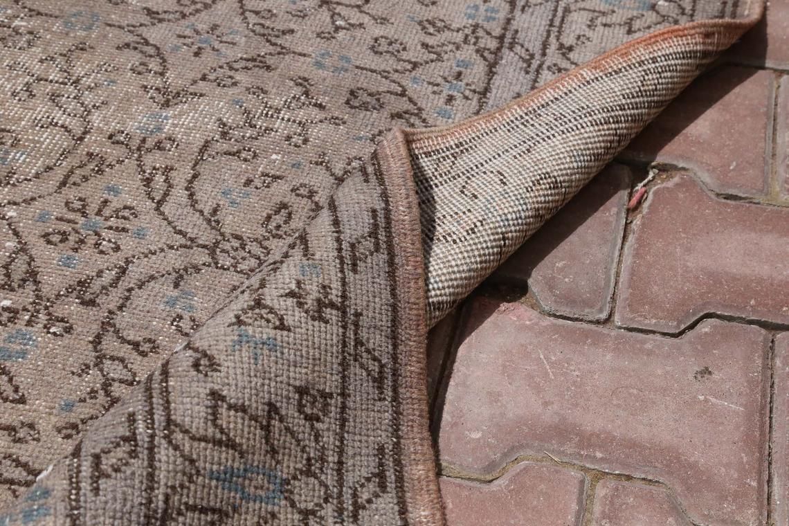 photo furniture 5.7x6.9 Turkish Vintage Rug, Brown Area Oushak Rug, Wool Rug, Room Decor, Floral, Living Room Rug, Distressed Rug, Boho Chic Art Deco