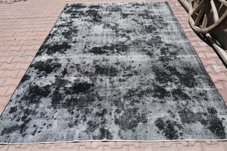 7.3x10.5, Black Turkish Rug, Area Rug, Distressed Muted Handmade Rug, Vintage Turkish Carpet, Black, Wool Rug, Decor Modern Mid Century