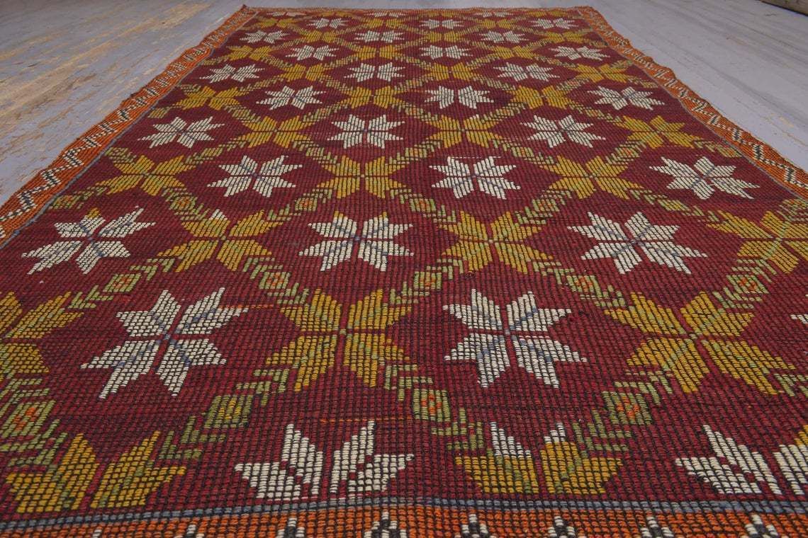 5.6x9.9, Flatweave Area Rug, Turkish Vintage Rug, Excellent Condition Handmade Oushak Kilim Tapis Home Decor, Bohemian Floral Rug, Red photo furniture