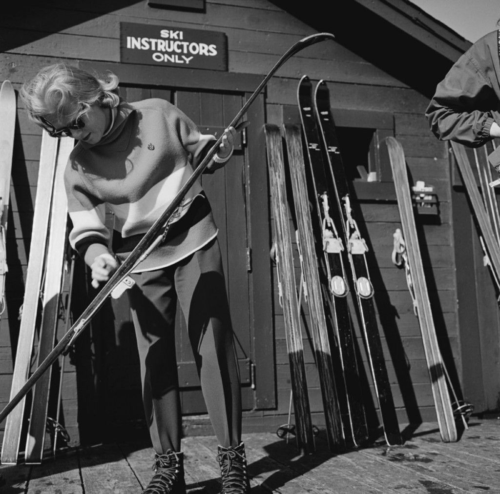 Slim Aarons 'New England Skiing' 1955 Oversize Unframed Silver Gelatine Fibre Print