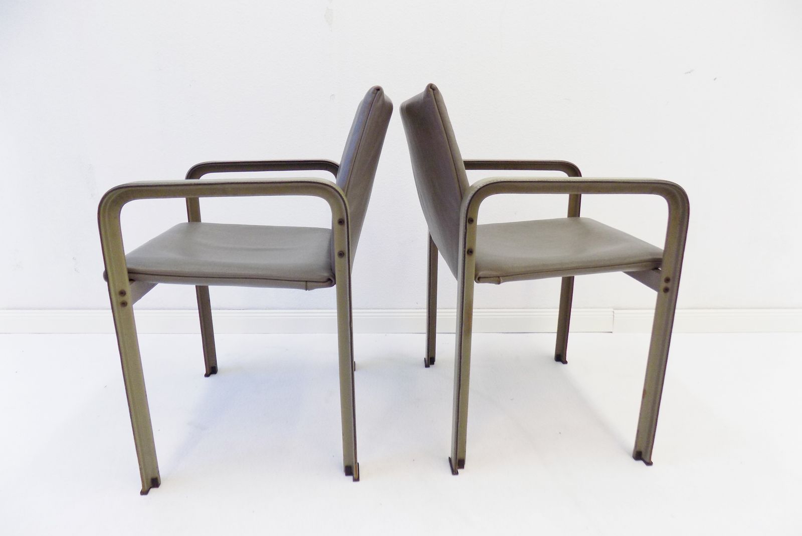 Matteo Grassi Golfo Dei Poeti Leather Armchair Set Of 2 photo vinterior