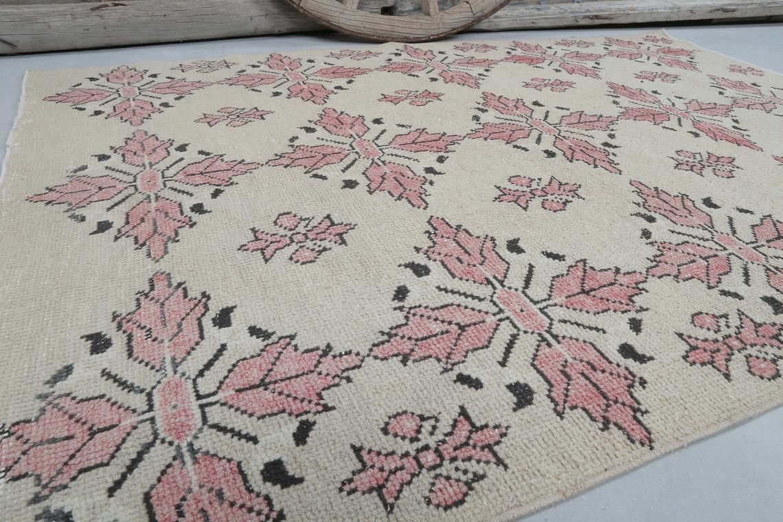 Distressed Turkish Rug, Beige Area Rug, Vintage Handmade Rug, Turkish Oushak Rug, Faded Red   Pink Floral Motifs, Boho Carpet 4.8x6.8 photo vintage
