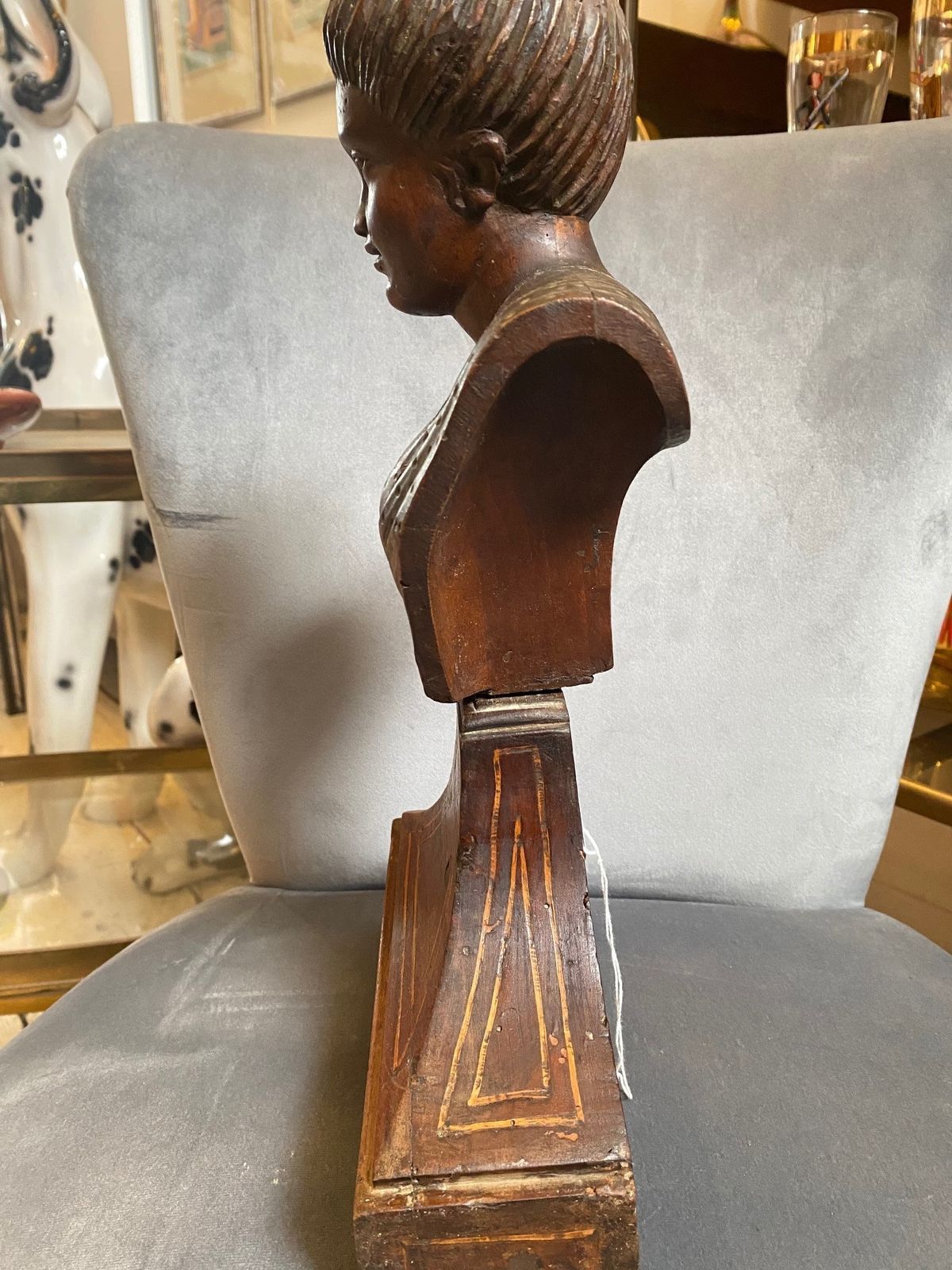 Italian Wooden Sculpture Of A Mid 19th Century Woman's Bust With Purfled Base. photo vinterior