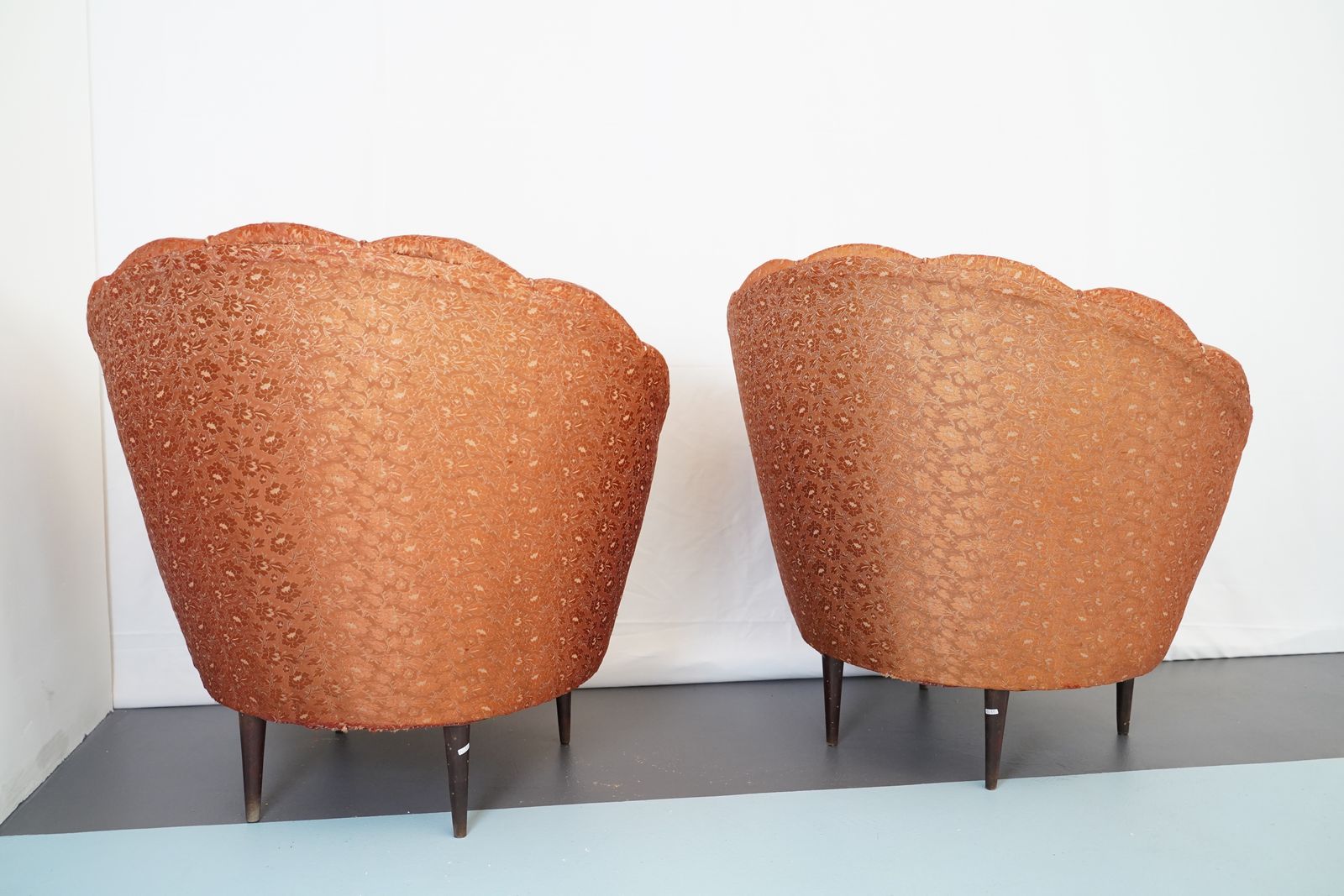 Set Of Two Armchairs And One Ottoman In The Manner Of Gio Ponti, Italy 50s. photo buy