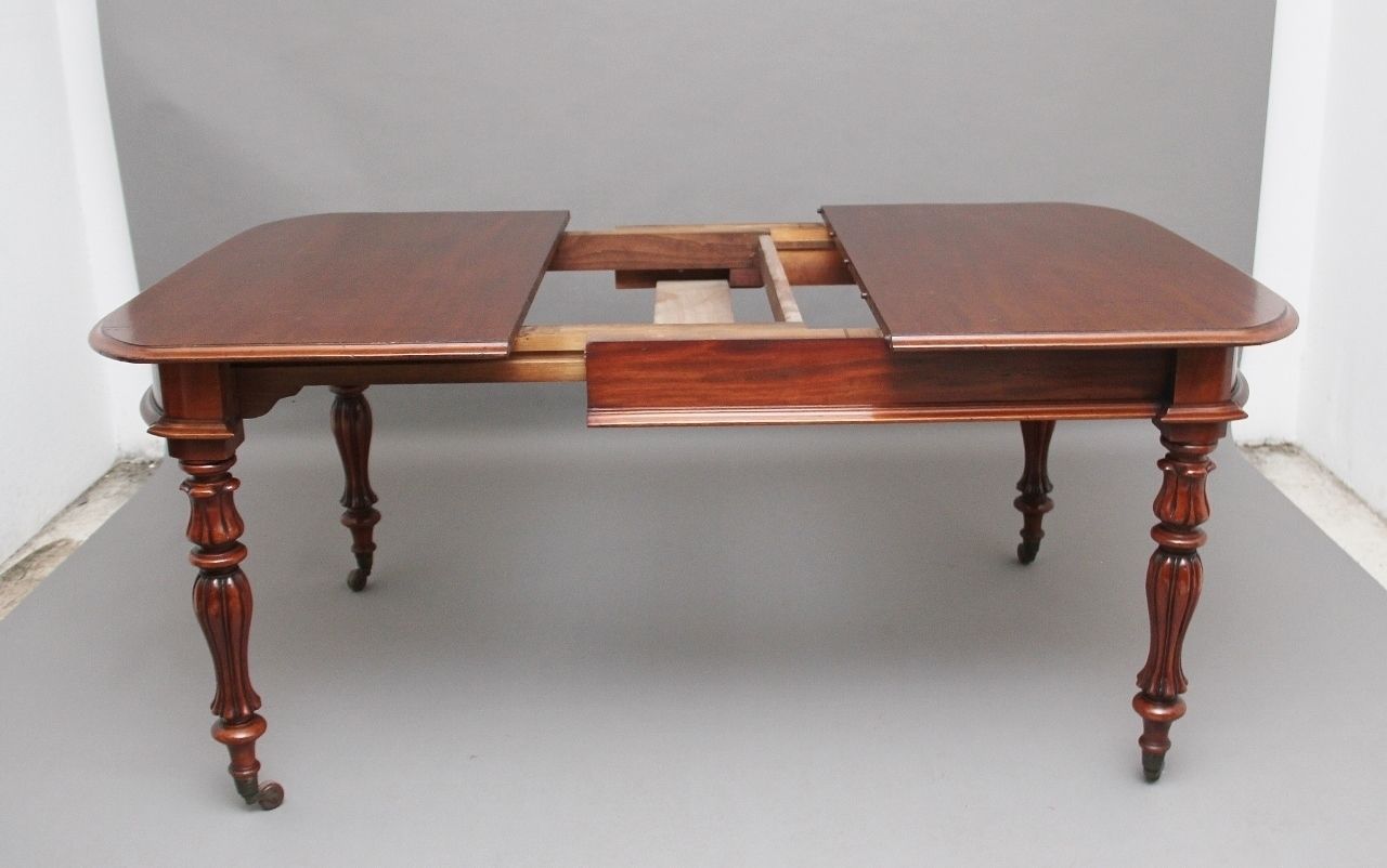 19th Century Mahogany Dining Table photo 2950.0