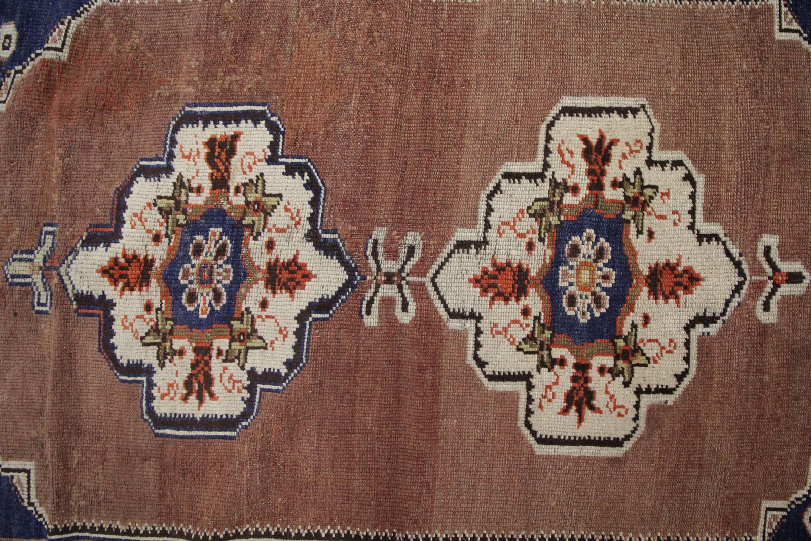 Antique Rugs Turkish Small Area Rug, Wool Carpet 128x187cm photo vinterior