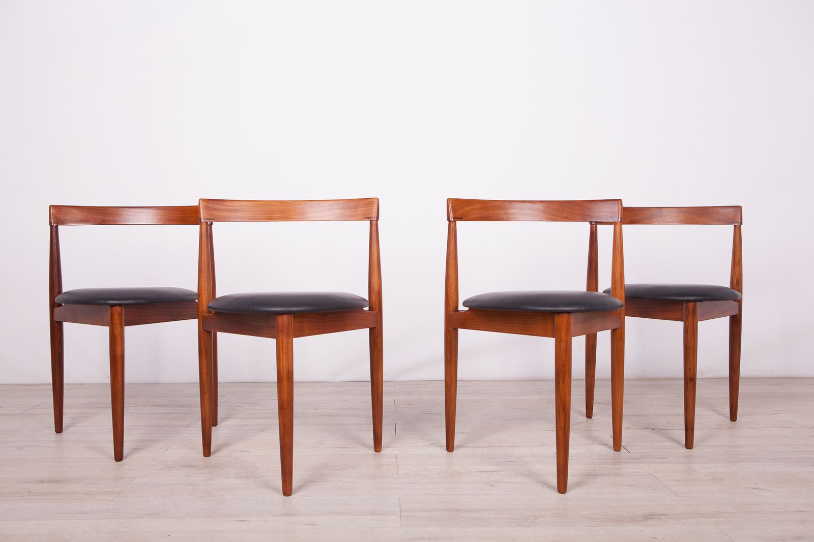 Compact Dining Chairs By Hans Olsen For Frem Røjle, 1950s, Set Of 4 photo vintage