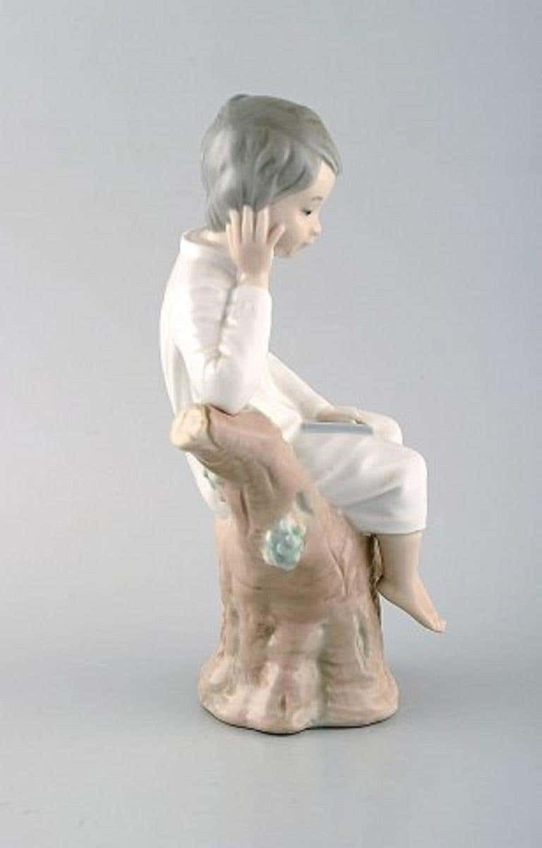 Lladro And Nao, Spain, Four Porcelain Figurines Of Children, 1980s 1990s photo 277.0