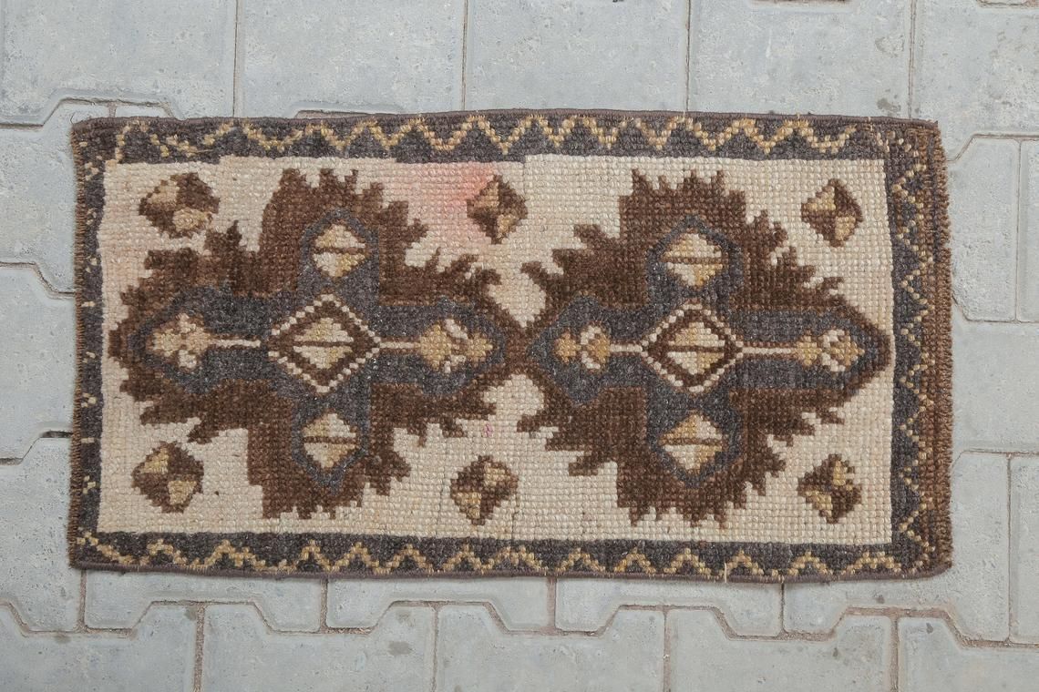 2x3 Handmade Turkish Vintage Oushak Rugs, Door Mat Carpet, Handmade Wool Oriental Doormat, Brown Mini Rug, One Of A Kind, 1’3” X 2’5” Ft