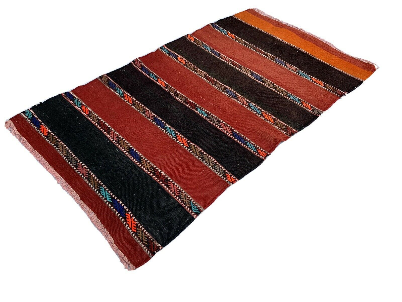 Traditional Turkish Kilim Rug , Vintage Turkish Wool Country Home Kelim photo Textiles