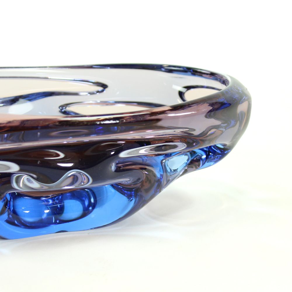 Art Glass Bowl In Blue By Jan Beranek For Skrdlovice, Czechoslovakia, Circa 1960 photo vinterior